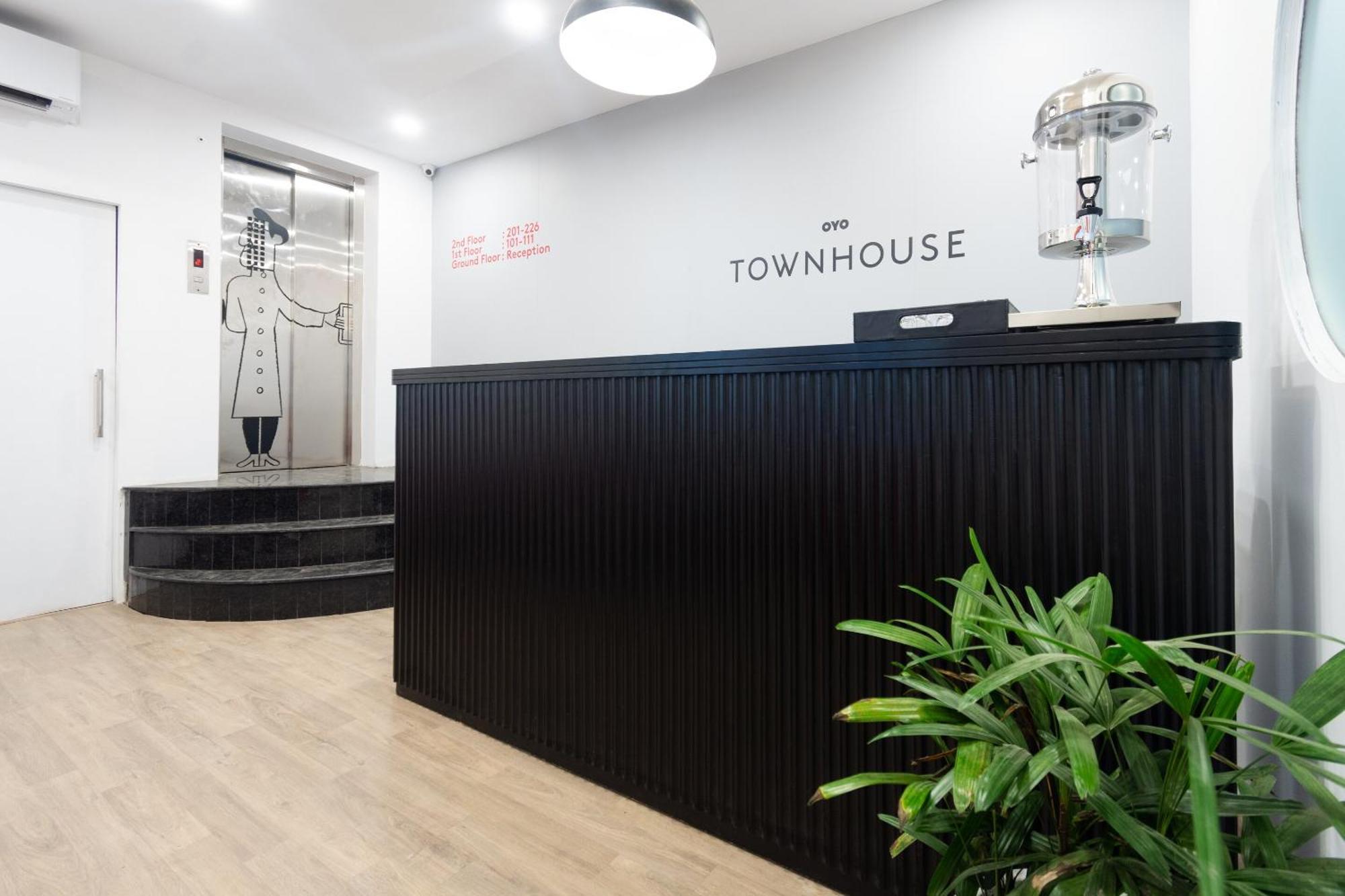 Townhouse Hotel Mannat International Calcutta Exteriör bild