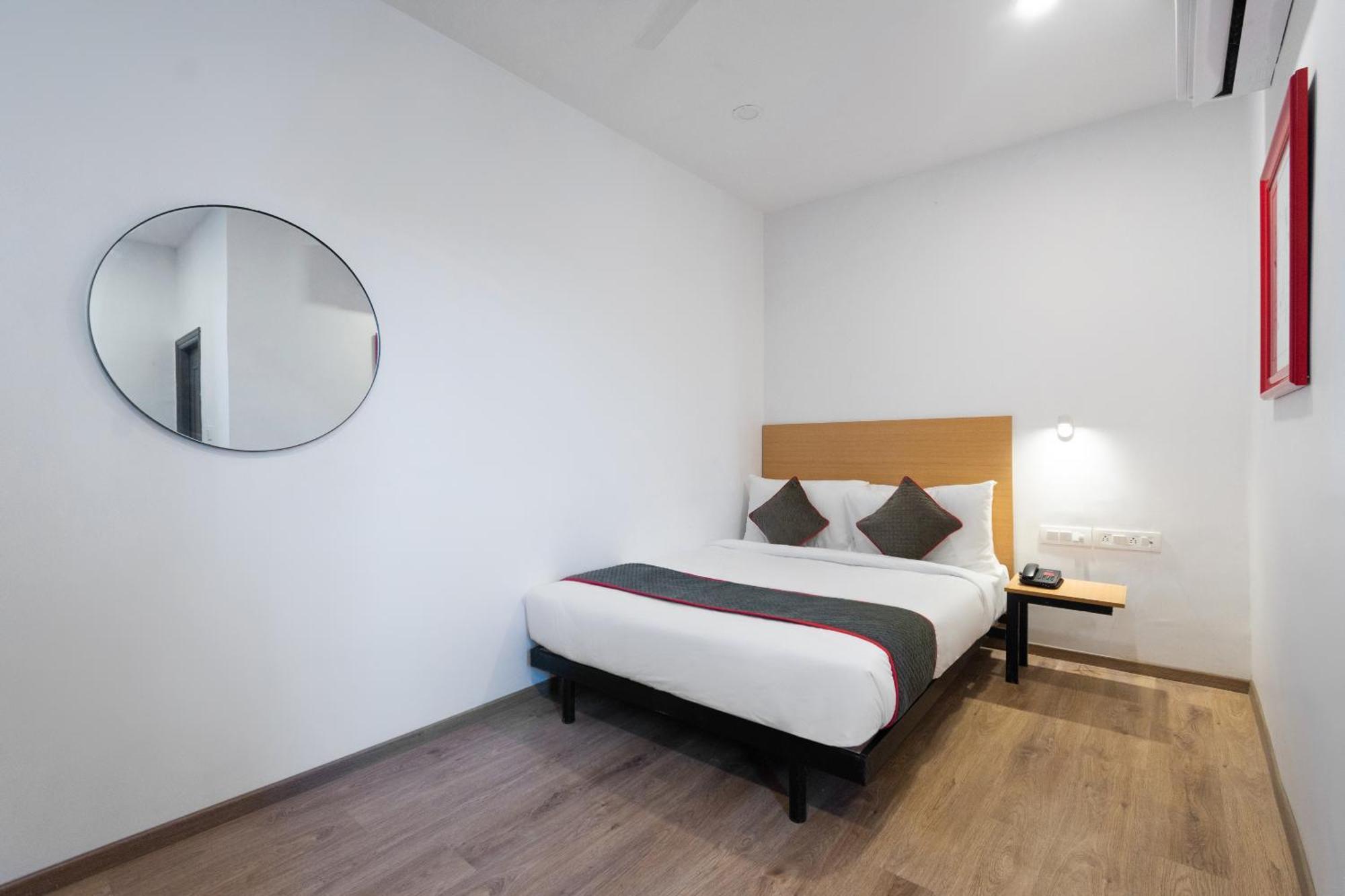 Townhouse Hotel Mannat International Calcutta Exteriör bild