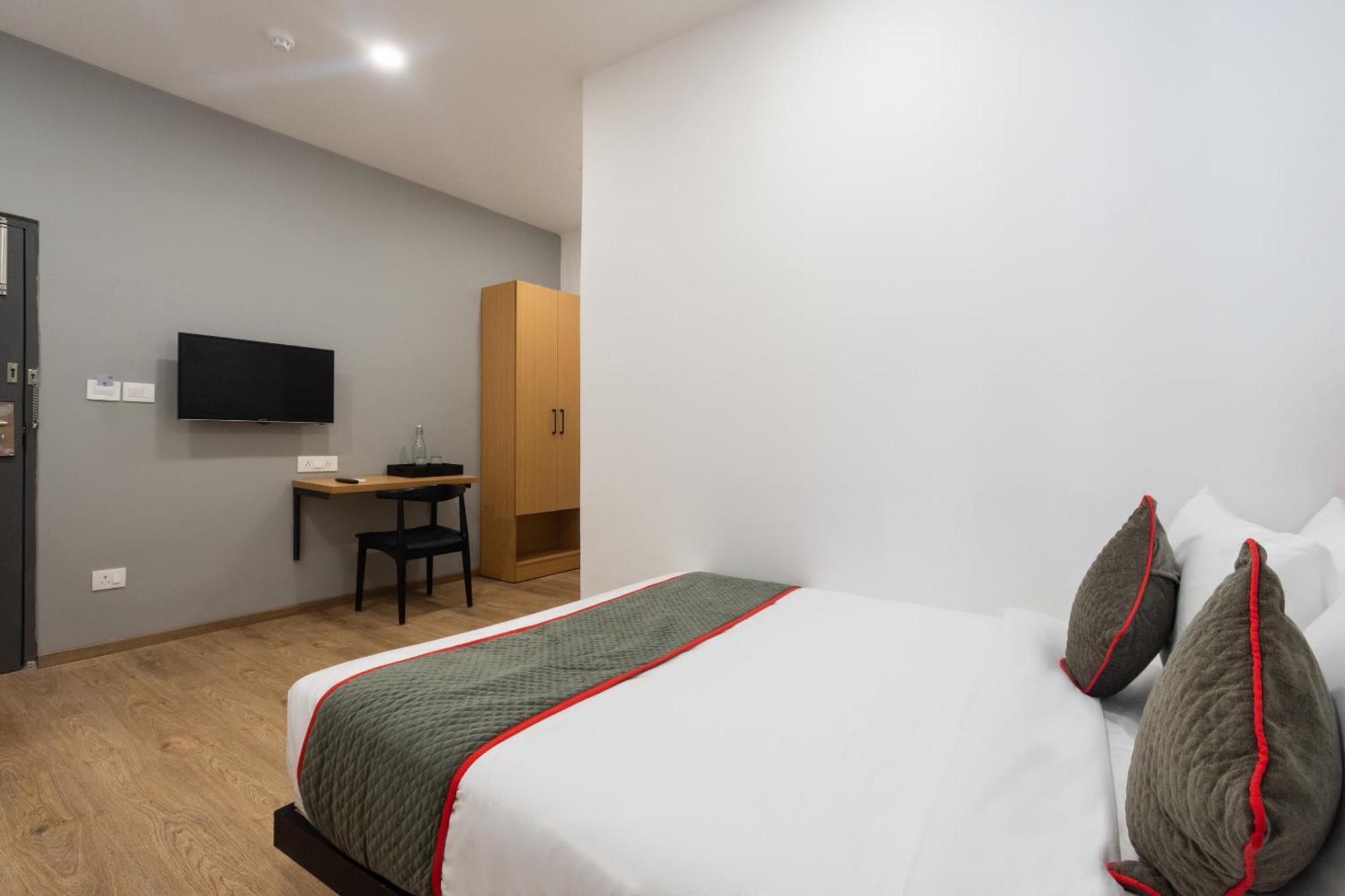 Townhouse Hotel Mannat International Calcutta Exteriör bild